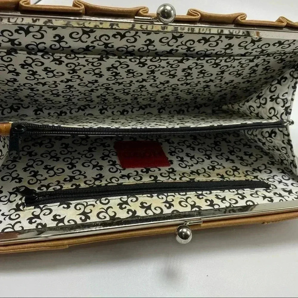 HOBO leather clutch wallet  purse - Picture 10 of 10